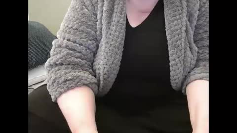 Snapshot of marthabriest chatting on 02.04.25 Martha online show from 02.04.25