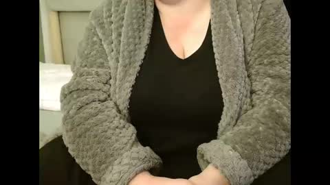 Snapshot of marthabriest chatting on 02.07.25 Martha online show from 02.07.25