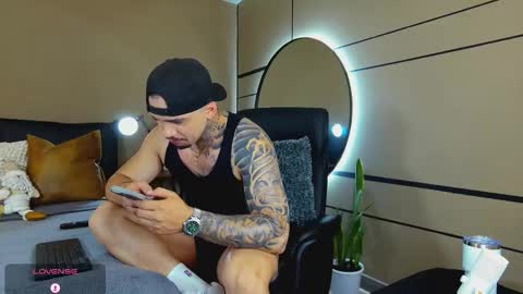 ONLYFANS Sotoandres   modelo independiente online show from 12.22.25