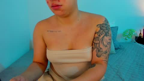 Snapshot of martina_connor1 chatting on 04.09.26 C A R O L I N A online show from 04.09.26