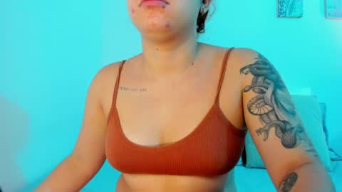 Snapshot of martina_connor1 chatting on 05.05.26 C A R O L I N A online show from 05.05.26