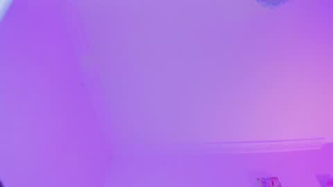C A R O L I N A  online show from 07.02.26