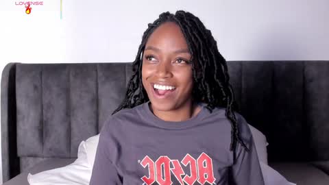 Laura online show from 01.31.25