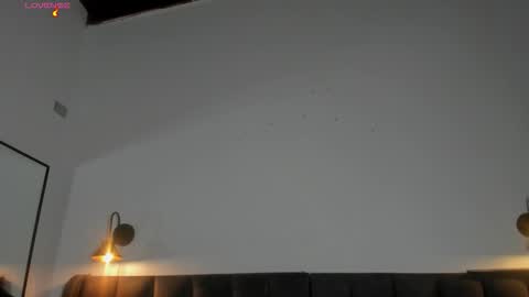 Laura online show from 11.08.25