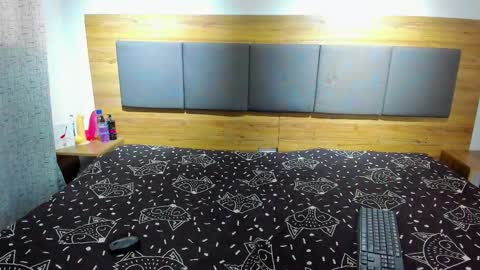 Snapshot of martina_lujann chatting on 11.15.25 M A R T I N A online show from 11.15.25