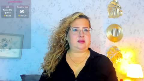 Martina Caicedo online show from 04.15.26