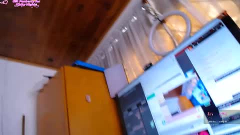 Snapshot of martiniella chatting on 05.25.26 Antonella Martini online show from 05.25.26