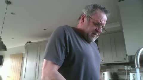 Snapshot of martinrgbxxxx chatting on 03.03.26 martinrgbxxxx online show from 03.03.26