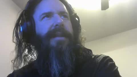 Snapshot of martlz chatting on 12.22.24 Martlz online show from 12.22.24