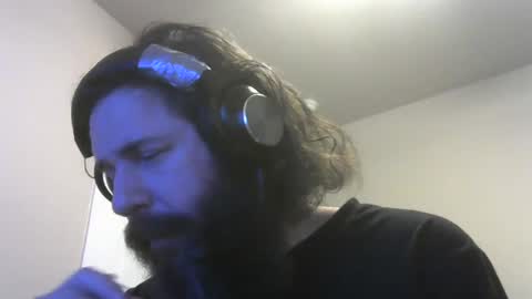 Snapshot of martlz chatting on 01.01.25 Martlz online show from 01.01.25