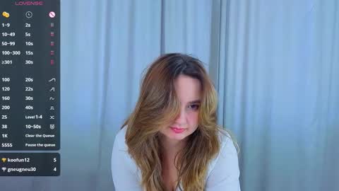 Snapshot of mary_broks chatting on 09.21.25 mary_broks online show from 09.21.25