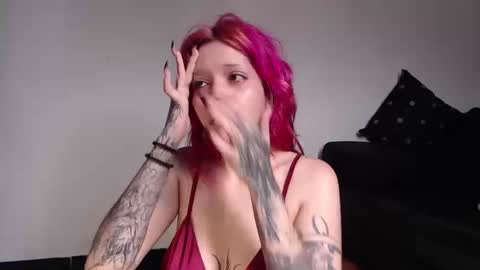 Snapshot of mary_janness chatting on 09.20.25 100 online show from 09.20.25