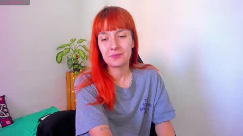 Snapshot of mary_magic chatting on 09.14.25 mary_magic online show from 09.14.25