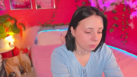 Snapshot of mary_radiant chatting on 02.17.26 Mary online show from 02.17.26