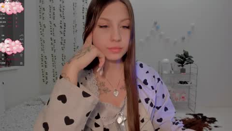 Snapshot of mary_tim chatting on 02.10.25 Maryana online show from 02.10.25