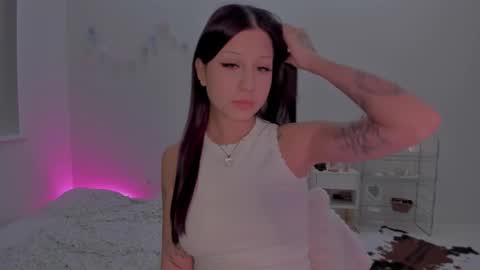 Snapshot of mary_tim chatting on 09.25.25 Maryana online show from 09.25.25