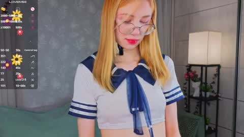 Snapshot of maryallston chatting on 04.03.26 Doris online show from 04.03.26