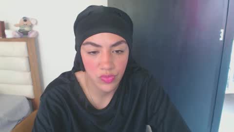 Snapshot of maryam_arabicmilk chatting on 12.21.24 maryam_arabicmilk online show from 12.21.24