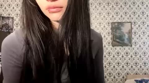 Snapshot of maryamtraylor chatting on 12.03.25 Sofia online show from 12.03.25