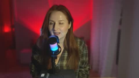 Snapshot of maryleesa chatting on 04.29.26 SirenVictoria online show from 04.29.26