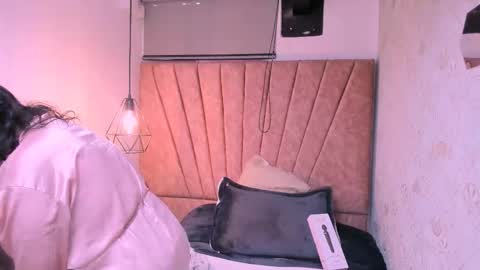 Marylin online show from 10.17.25