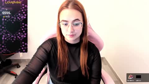 Dulce Maria online show from 01.29.25