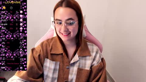 Dulce Maria online show from 02.07.25