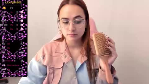 Dulce Maria online show from 02.18.25