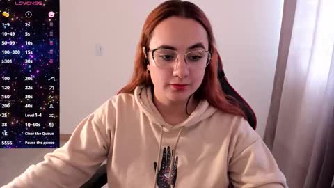 Dulce Maria online show from 10.15.25