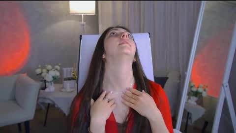 Snapshot of marymillerr chatting on 02.23.26 Mary Miller online show from 02.23.26