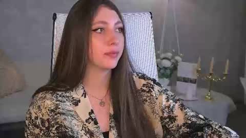 Snapshot of marymillerr chatting on 07.13.26 Mary Miller online show from 07.13.26