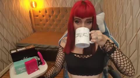 Snapshot of marymorgannn chatting on 04.05.26 marymorgannn online show from 04.05.26