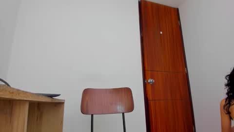 3 online show from 04.08.26