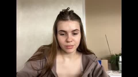 MaryYourr online show from 12.20.25