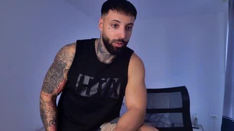 masculineguy69 online show from 12.14.25