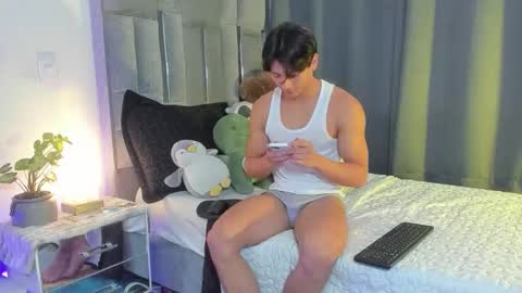 Snapshot of mash_angelo chatting on 02.17.26 mash_angelo online show from 02.17.26