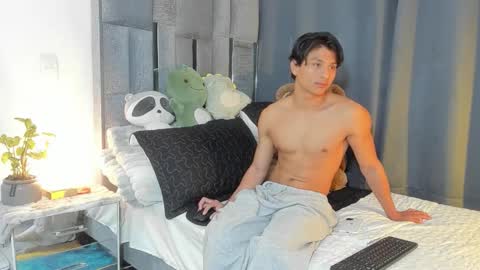 Snapshot of mash_angelo chatting on 02.26.26 mash_angelo online show from 02.26.26