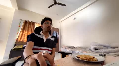 Mask Boy online show from 01.20.25