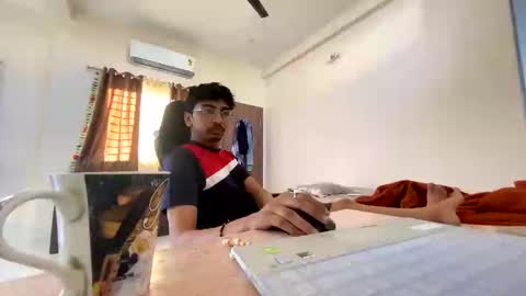 Mask Boy online show from 03.09.25