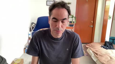 Snapshot of masked_latin_noir chatting on 05.25.26 Masked Latin Noir online show from 05.25.26
