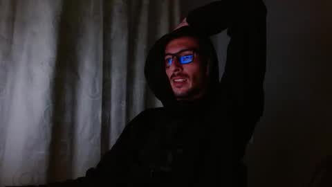 Snapshot of maskguy23 chatting on 09.17.25 maskguy23 online show from 09.17.25