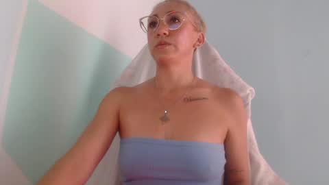 massiel ferreti online show from 04.16.26