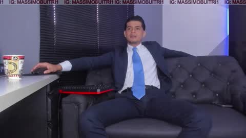 I am Massimo online show from 11.03.25