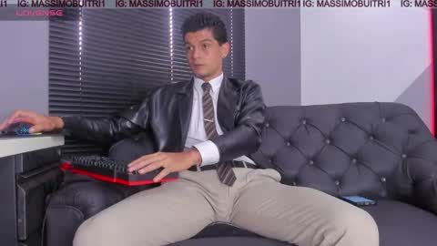 I am Massimo online show from 05.16.26