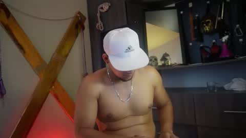 Snapshot of massimo_vidal chatting on 09.15.25 massimo_vidal online show from 09.15.25