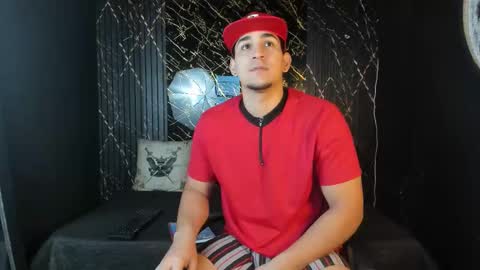 Snapshot of massimo_vidal chatting on 02.19.26 massimo_vidal online show from 02.19.26