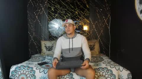 Snapshot of massimo_vidal chatting on 02.24.26 massimo_vidal online show from 02.24.26