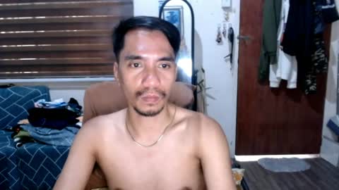 massive_boner02 online show from 04.23.26