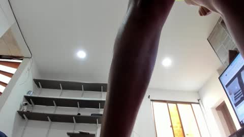 Domi online show from 02.25.25