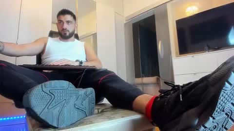 Matthew online show from 10.16.25